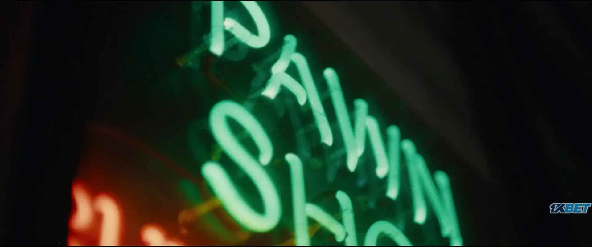 A Home to Die For (2013) — screenshot