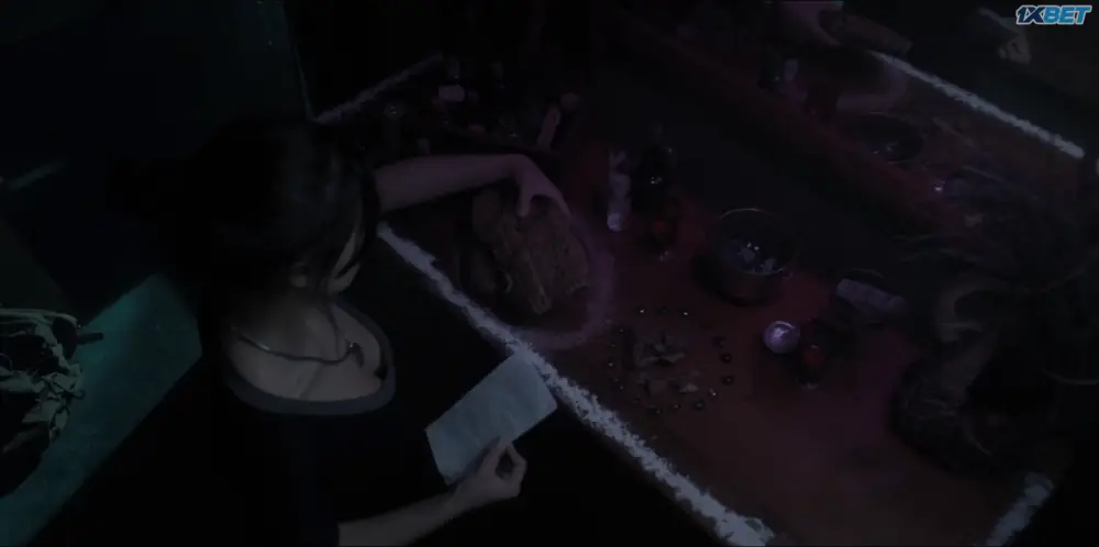 Amorosa (2024) — screenshot