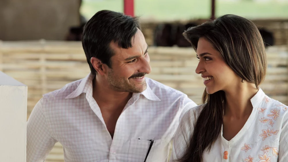Aarakshan (2011) — poster
