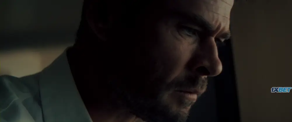 Crime 101 (2025) — screenshot