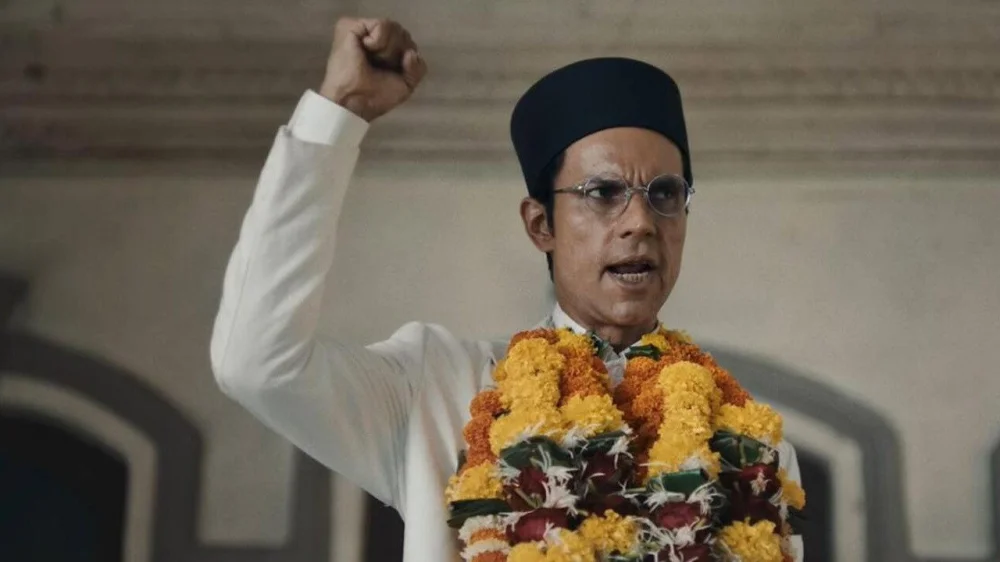 Swatantrya Veer Savarkar (2024) — poster